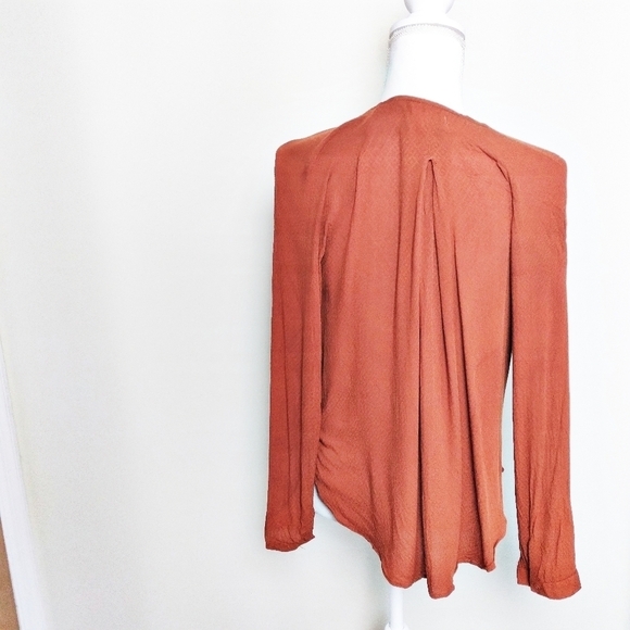 Urban Outfitters Silence + Noise Criss Cross Lowcut Strappy Orange Top - Picture 2 of 7